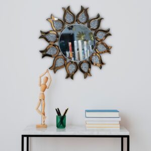 Elegant Flame-Inspired Wall Decor Mirror - Image 6